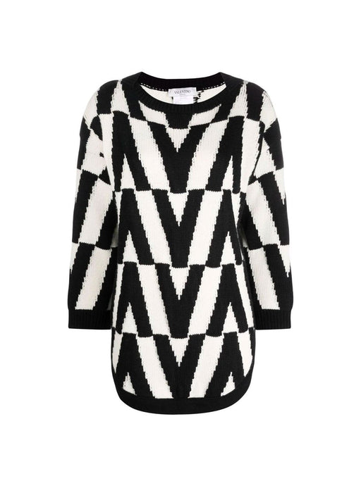 Oversized V Logo Sweater